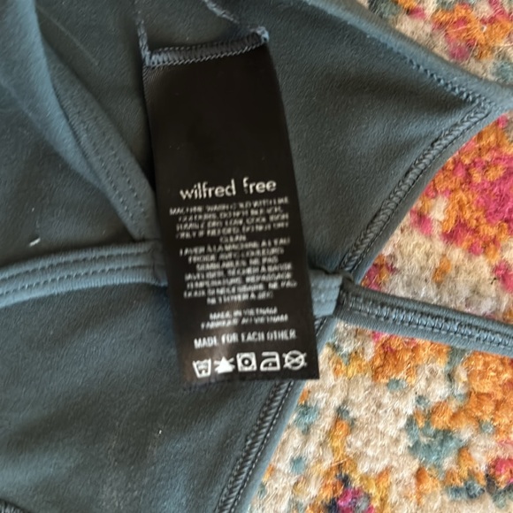 Aritzia Wilfred Free bodysuit Green - Picture 3 of 4